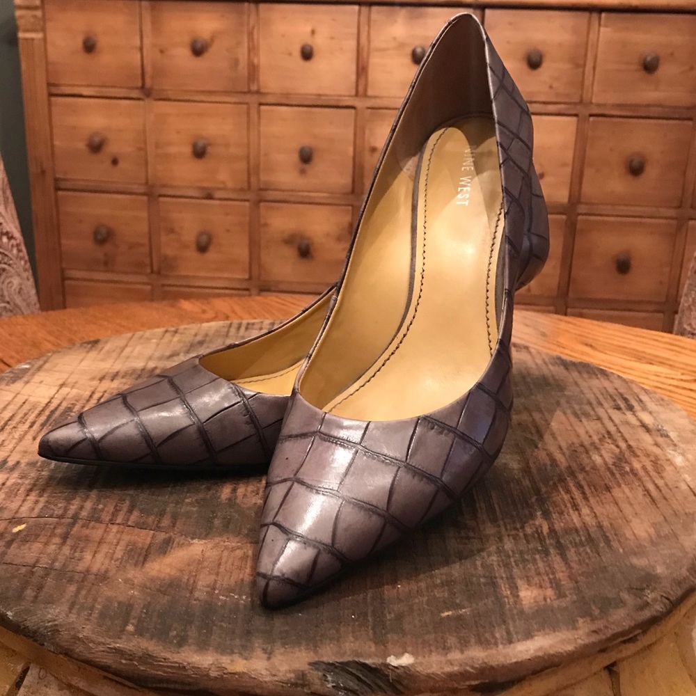 Nine West Gator Embossed Heels